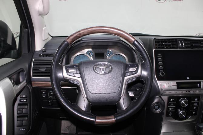 Toyota Land Cruiser Prado 150 Series Рестайлинг 3 с пробегом 2021 года, цена 7 000 000 рублей, 158555 км, внедорожник, Автокод Объявления