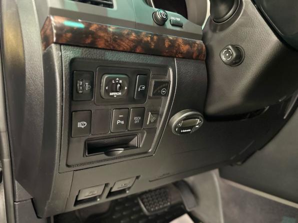 Toyota Land Cruiser 200 Series с пробегом 2008 года, цена 2 615 000 рублей, 329200 км, внедорожник, Автокод Объявления