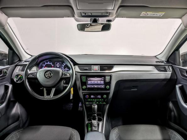 Skoda Rapid I Рестайлинг с пробегом 2018 года, цена 1 555 000 рублей, 86724 км, лифтбек, Автокод Объявления