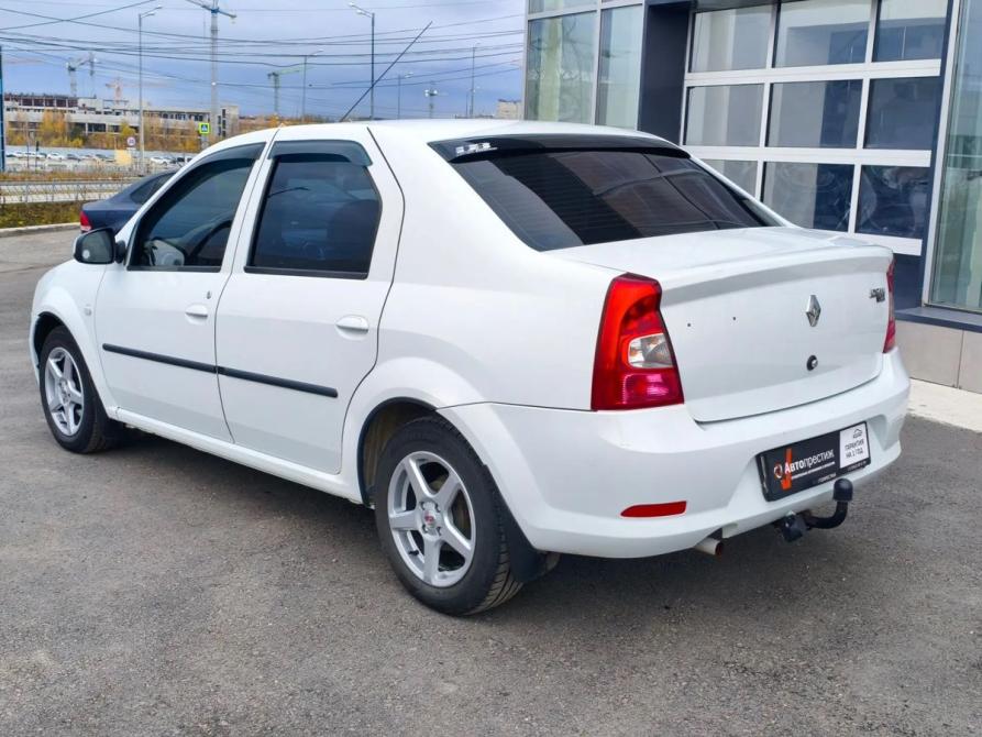 Renault Logan I Рестайлинг Пермь  - изображение 5