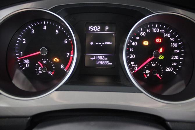 Volkswagen Jetta VI Рестайлинг с пробегом 2017 года, цена 1 299 000 рублей, 131000 км, седан, Автокод Объявления