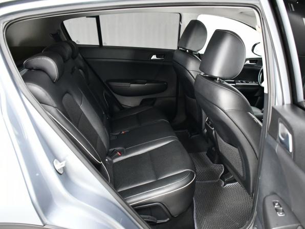 Kia Sportage IV Рестайлинг с пробегом 2019 года, цена 2 487 000 рублей, 111382 км, внедорожник, Автокод Объявления