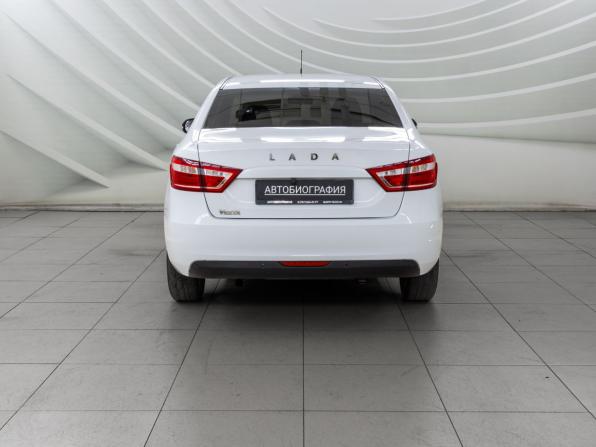 Lada (ВАЗ) Vesta I с пробегом 2019 года, цена 888 000 рублей, 154429 км, седан, Автокод Объявления