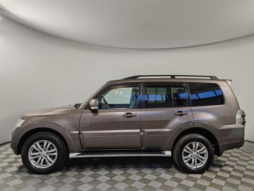 Mitsubishi Pajero IV Рестайлинг 1 Москва  - изображение 8