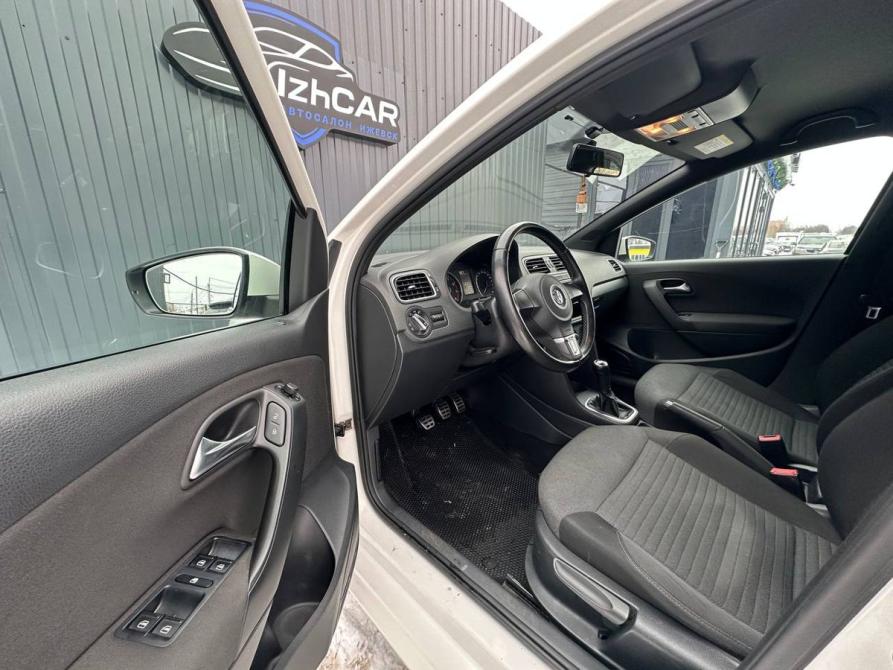 Volkswagen Polo V Ижевск  - изображение 17