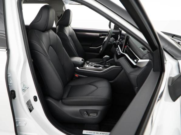 Toyota Highlander IV (XU70) с пробегом 2026 года, цена 5 494 434 рубля, 77 км, внедорожник, Автокод Объявления