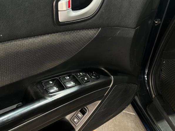 Hyundai Sonata V (NF) с пробегом 2007 года, цена 540 000 рублей, 328068 км, седан, Автокод Объявления