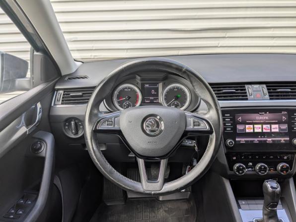 Skoda Octavia III (A7) Рестайлинг с пробегом 2020 года, цена 1 690 000 рублей, 126026 км, лифтбек, Автокод Объявления