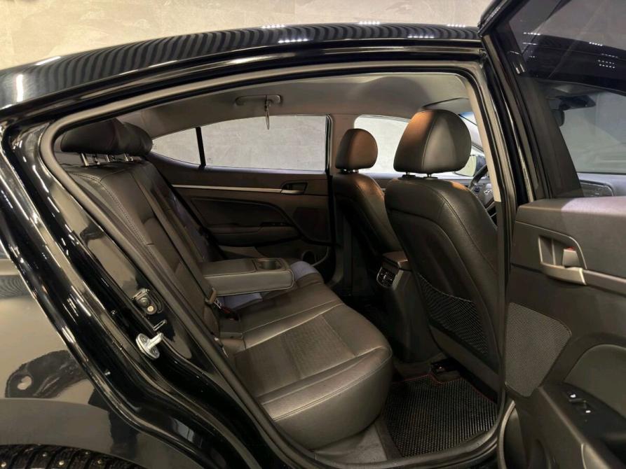 Hyundai Elantra VI (AD) Новосибирск  - изображение 14