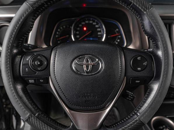 Toyota RAV4 IV (XA40) с пробегом 2015 года, цена 2 459 000 рублей, 89997 км, внедорожник, Автокод Объявления
