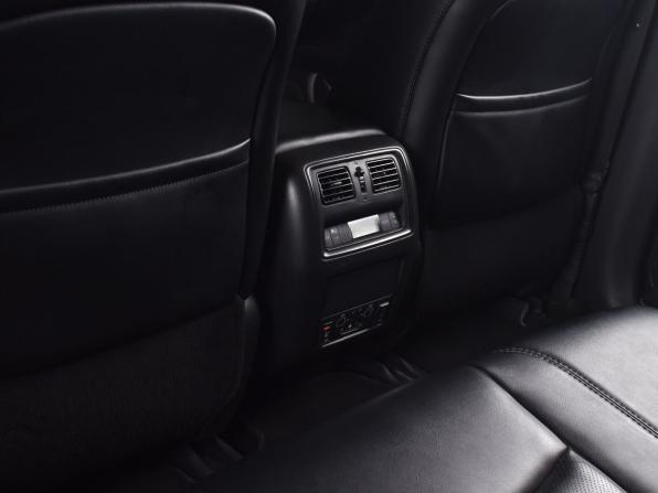Nissan Pathfinder IV с пробегом 2015 года, цена 2 149 995 рублей, 186626 км, внедорожник, Автокод Объявления