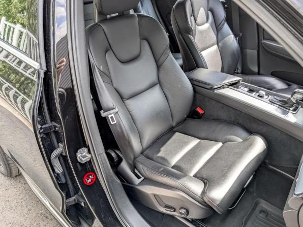 Volvo XC60 II с пробегом 2018 года, цена 3 150 000 рублей, 120630 км, внедорожник, Автокод Объявления