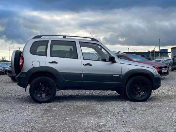 Chevrolet Niva I Рестайлинг с пробегом 2013 года, цена 540 000 рублей, 155000 км, внедорожник, Автокод Объявления