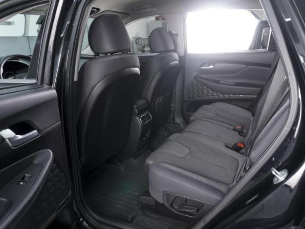 Hyundai Santa Fe IV Рестайлинг с пробегом 2021 года, цена 2 990 000 рублей, 82225 км, внедорожник, Автокод Объявления