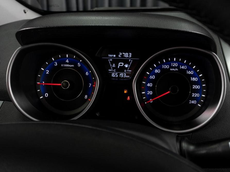 Hyundai Elantra V (MD) Рестайлинг Тюмень  - изображение 15