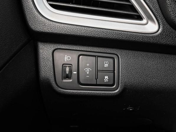 Hyundai Solaris II Рестайлинг с пробегом 2021 года, цена 1 398 000 рублей, 102405 км, седан, Автокод Объявления