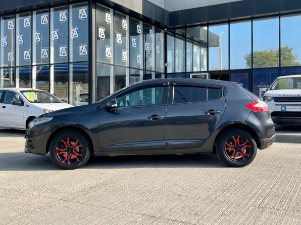 Renault Megane III с пробегом 2011 года, цена 685 000 рублей, 187000 км, хэтчбек, Автокод Объявления