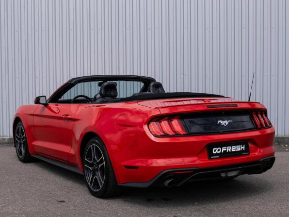 Ford Mustang VI Рестайлинг с пробегом 2020 года, цена 3 599 000 рублей, 59718 км, кабриолет, Автокод Объявления