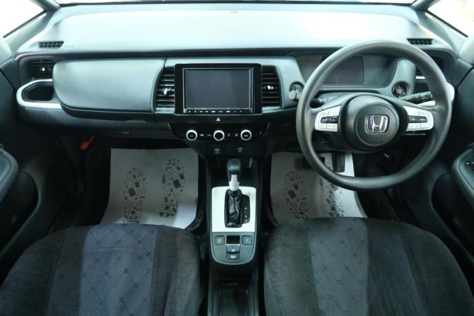 Honda Fit IV с пробегом 2020 года, цена 1 399 000 рублей, 93500 км, хэтчбек, Автокод Объявления