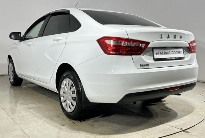 Lada (ВАЗ) Vesta I с пробегом 2017 года, цена 765 000 рублей, 121322 км, седан, Автокод Объявления