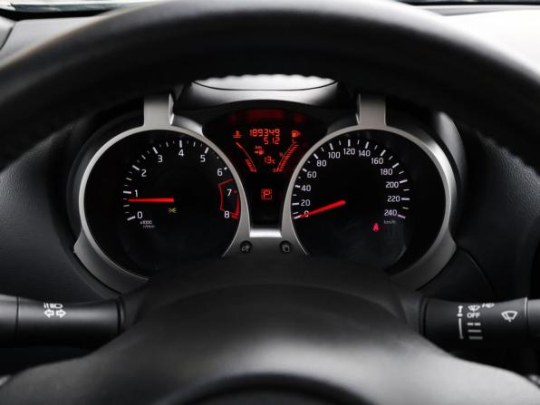 Nissan Juke I с пробегом 2012 года, цена 898 000 рублей, 189346 км, внедорожник, Автокод Объявления