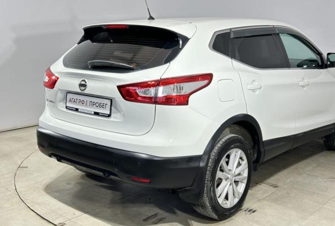 Nissan Qashqai II с пробегом 2014 года, цена 1 415 000 рублей, 102000 км, внедорожник, Автокод Объявления