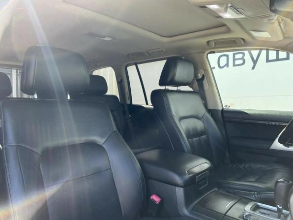Toyota Land Cruiser 200 Series Рестайлинг 1 с пробегом 2013 года, цена 2 985 000 рублей, 240705 км, внедорожник, Автокод Объявления