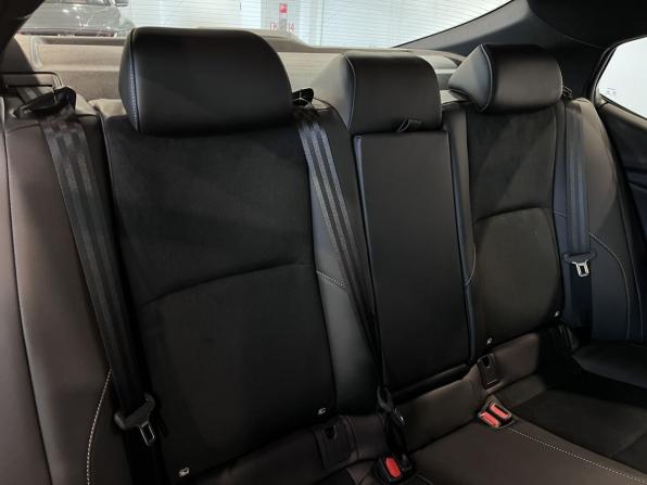 Toyota Camry IX (XV80) China Market с пробегом 2026 года, цена 4 290 000 рублей, 30 км, седан, Автокод Объявления