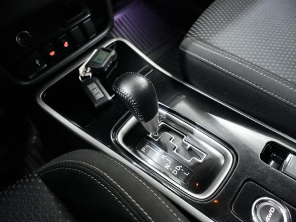 Mitsubishi Outlander III Рестайлинг 3 с пробегом 2018 года, цена 1 780 000 рублей, 205817 км, внедорожник, Автокод Объявления