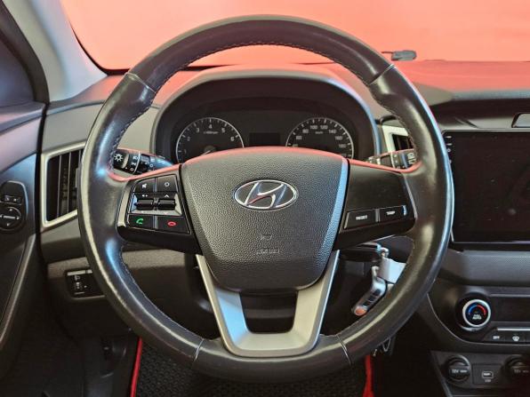 Hyundai Creta I с пробегом 2019 года, цена 1 949 000 рублей, 67000 км, внедорожник, Автокод Объявления