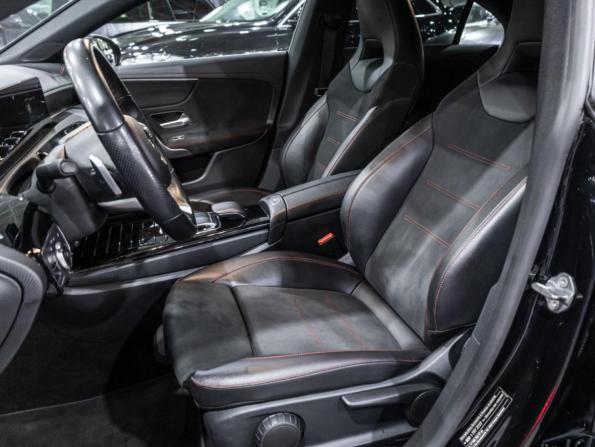 Mercedes-Benz CLA II (C118 X118) с пробегом 2019 года, цена 3 099 700 рублей, 99379 км, седан, Автокод Объявления
