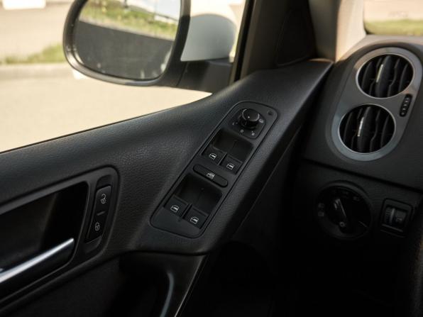 Volkswagen Tiguan I Рестайлинг с пробегом 2013 года, цена 1 348 000 рублей, 152361 км, внедорожник, Автокод Объявления