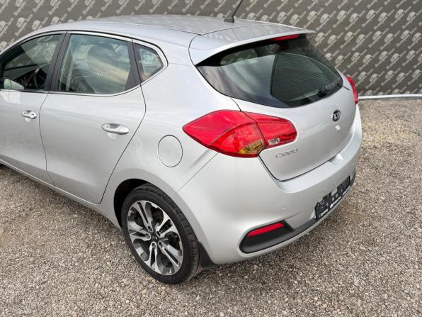 Kia Ceed II с пробегом 2014 года, цена 1 200 000 рублей, 138000 км, хэтчбек, Автокод Объявления