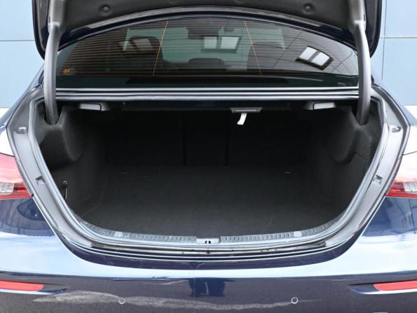 Mercedes-Benz E-Класс V (W213 S213 C238) Рестайлинг с пробегом 2020 года, цена 4 654 000 рублей, 52997 км, седан, Автокод Объявления