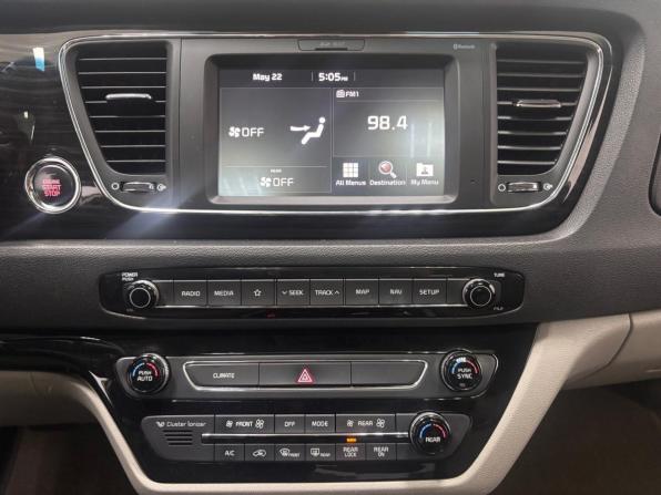 Kia Carnival III с пробегом 2019 года, цена 3 250 000 рублей, 87000 км, минивэн, Автокод Объявления