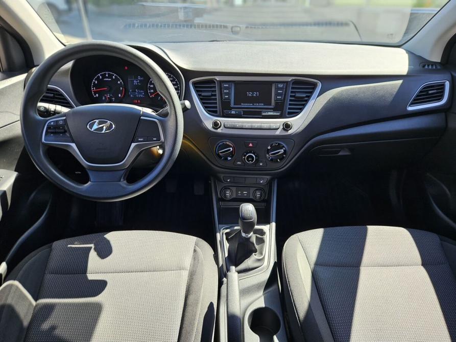 Hyundai Solaris II Санкт-Петербург  - изображение 11