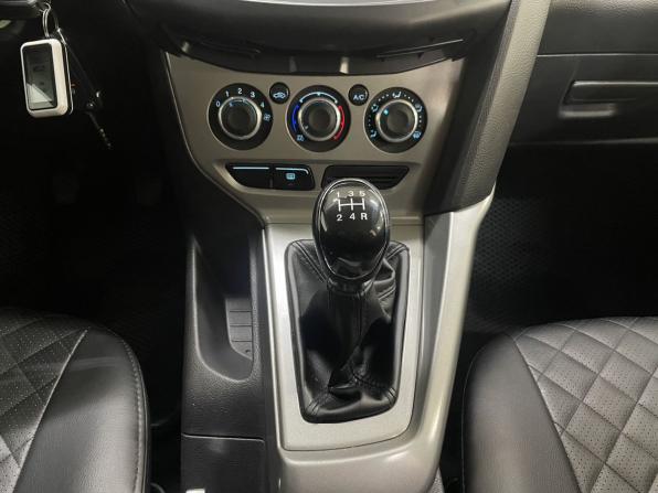 Ford Focus III с пробегом 2012 года, цена 899 000 рублей, 122847 км, седан, Автокод Объявления