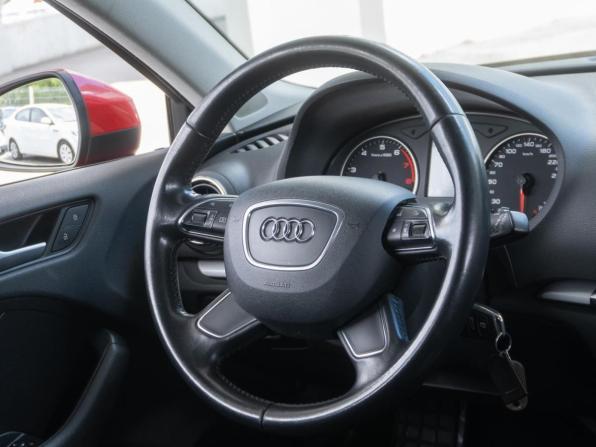 Audi A3 III (8V) с пробегом 2013 года, цена 1 399 000 рублей, 159992 км, хэтчбек, Автокод Объявления