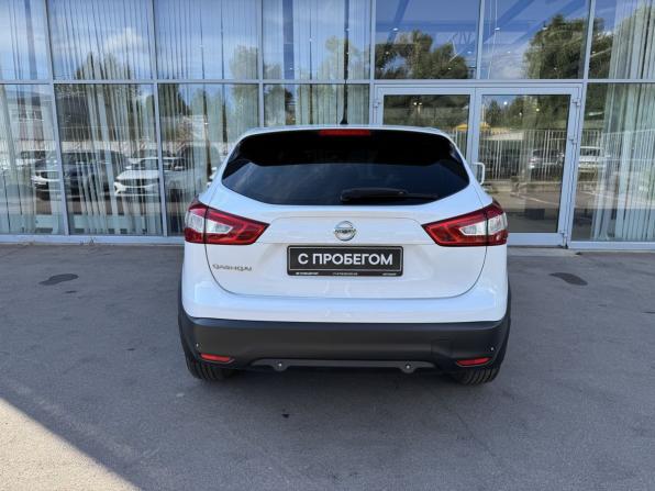 Nissan Qashqai II с пробегом 2016 года, цена 1 599 000 рублей, 132886 км, внедорожник, Автокод Объявления