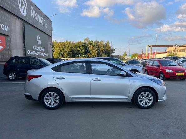 Hyundai Solaris II Рестайлинг с пробегом 2021 года, цена 1 450 000 рублей, 100649 км, седан, Автокод Объявления
