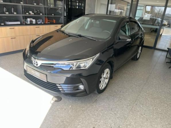 Toyota Corolla XI (E160 E170 E180) Рестайлинг 1 с пробегом 2017 года, цена 1 354 000 рублей, 78598 км, седан, Автокод Объявления