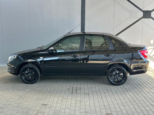 Lada (ВАЗ) Granta I Рестайлинг с пробегом 2026 года, цена 990 000 рублей, 2943 км, седан, Автокод Объявления