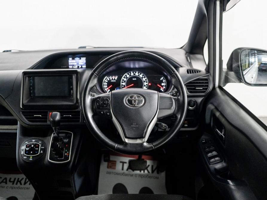 Toyota Voxy III (R80) Иркутск  - изображение 10