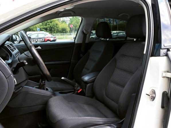 Volkswagen Jetta VI с пробегом 2014 года, цена 1 065 000 рублей, 164936 км, седан, Автокод Объявления