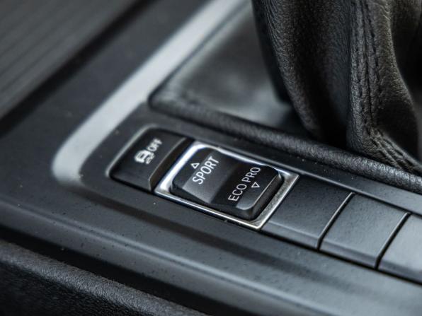 BMW X1 II (F48) с пробегом 2016 года, цена 1 858 000 рублей, 96542 км, внедорожник, Автокод Объявления