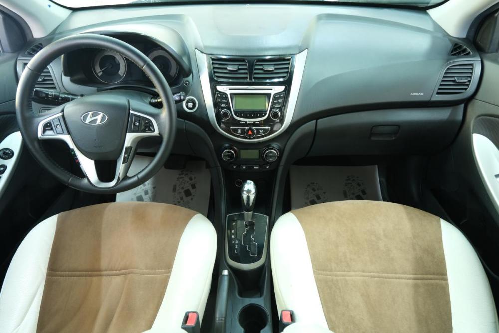 Hyundai Solaris I Омск  - изображение 14