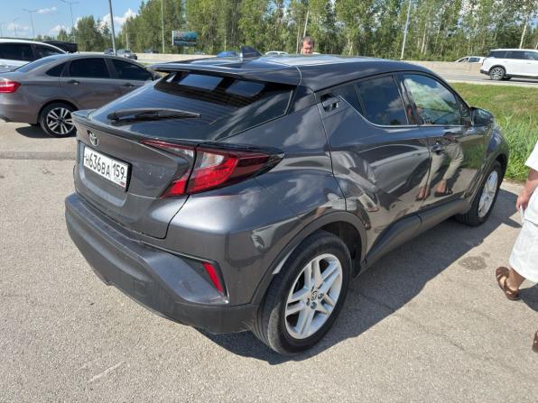 Toyota C-HR I Рестайлинг с пробегом 2020 года, цена 2 297 000 рублей, 98000 км, внедорожник, Автокод Объявления