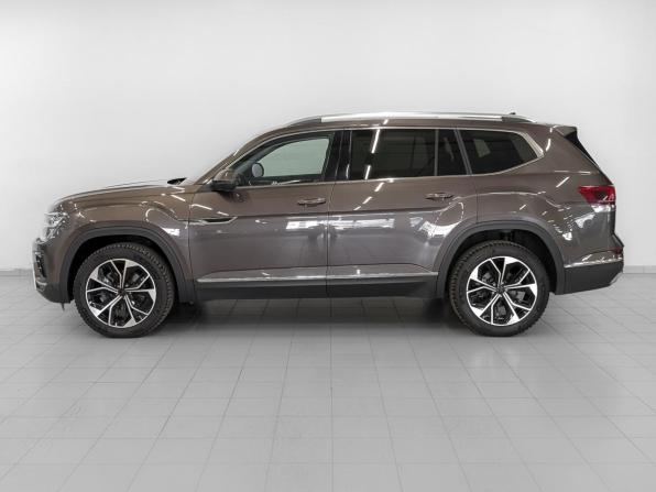 Volkswagen Teramont I Рестайлинг (China Market) с пробегом 2023 года, цена 5 400 000 рублей, 54262 км, внедорожник, Автокод Объявления
