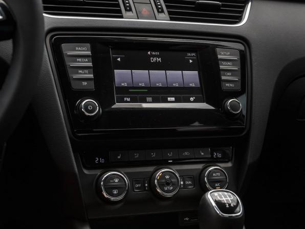 Skoda Octavia III (A7) с пробегом 2015 года, цена 1 230 000 рублей, 160419 км, лифтбек, Автокод Объявления