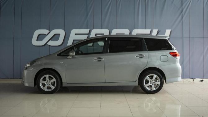 Toyota Wish II с пробегом 2009 года, цена 999 000 рублей, 204047 км, минивэн, Автокод Объявления